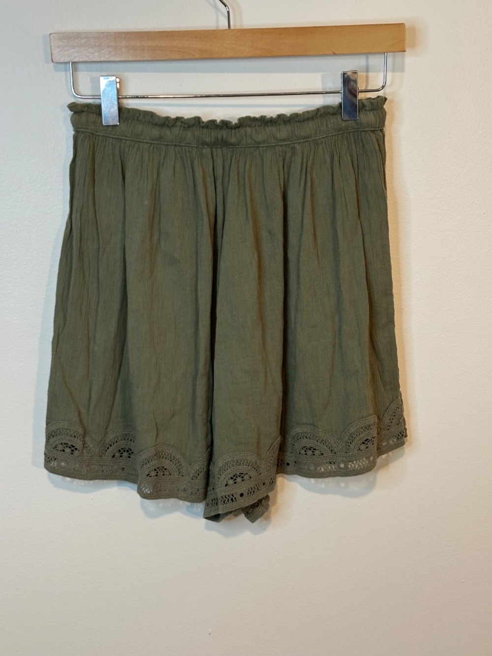 Aerie Off-Duty Gauze Boxer Olive Fun Green Small - Picture 3 of 4